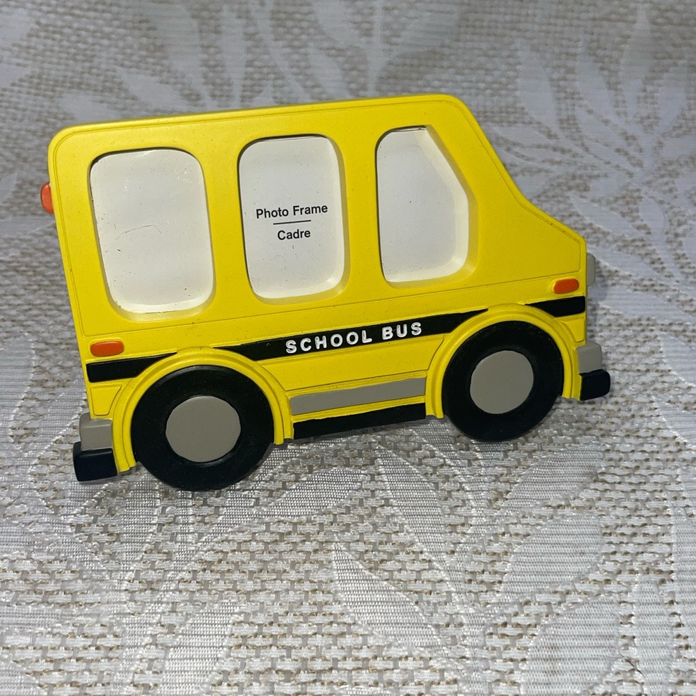 Hallmark Yellow School Bus Photo Picture Frame 6x4 NWT old st